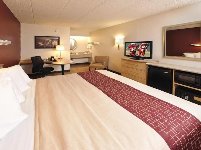 Red Roof Inn Akron Eksteriør bilde